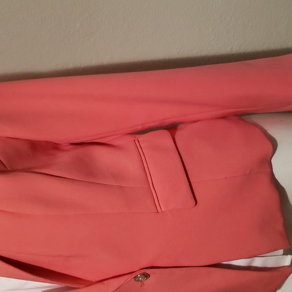 WHBM Fitted single button jacket. - Picture 2 of 4